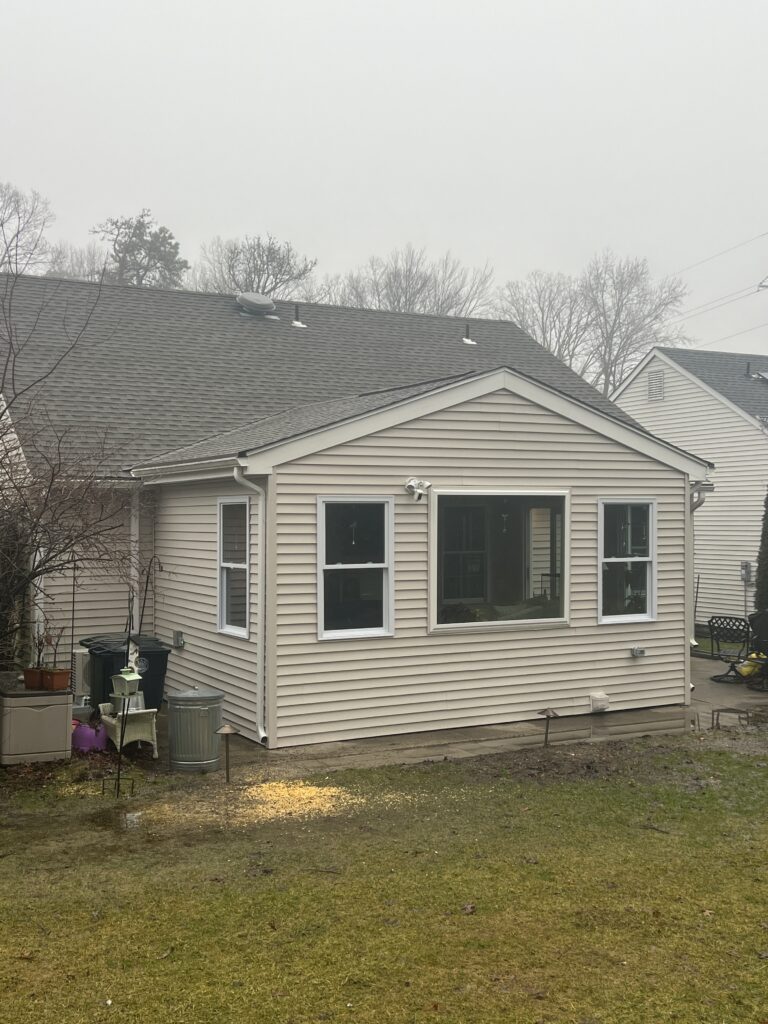 A House With a Spacious Yard and a Compact Yard